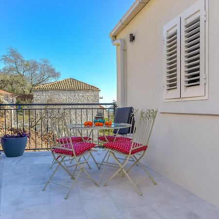 Jully Apartment With Swimming Pool Babino Polje Εξωτερικό φωτογραφία