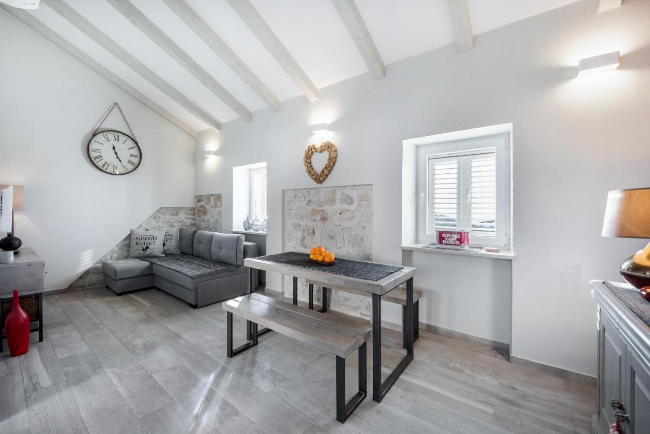 Jully Apartment With Swimming Pool Babino Polje Εξωτερικό φωτογραφία